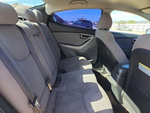 2014 HYUNDAI ELANTRA