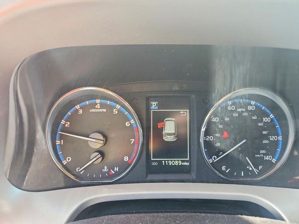 2016 TOYOTA RAV4 XLE (M Grade)