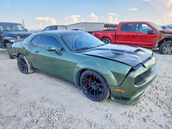 2021 DODGE CHALLENGER — Passenger 3/4