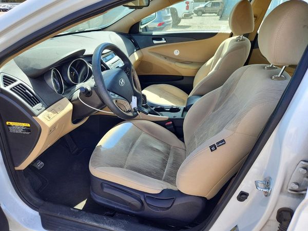 2012 HYUNDAI SONATA Middle-low level