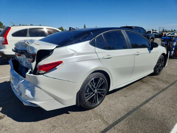 2026 TOYOTA CAMRY