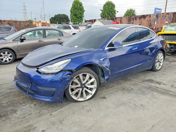 2018 TESLA MODEL 3 — Front 3/4