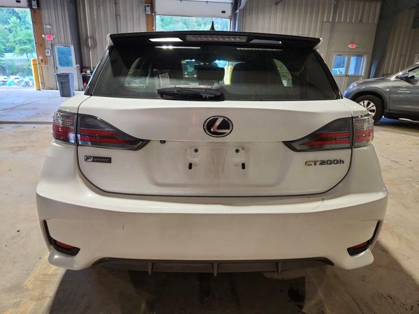 2017 LEXUS CT 200h