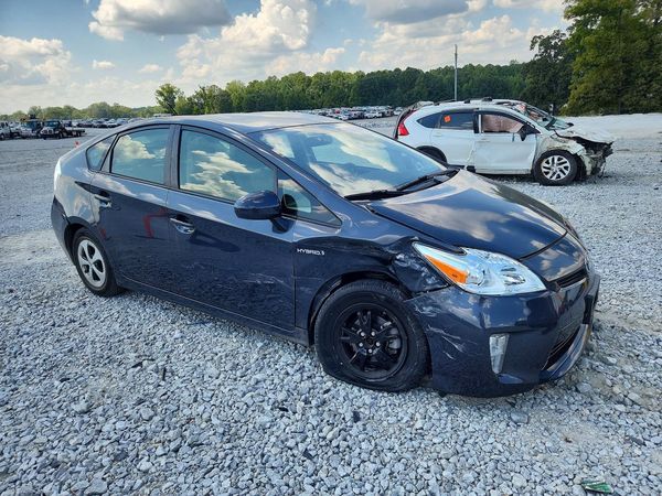 2014 TOYOTA PRIUS