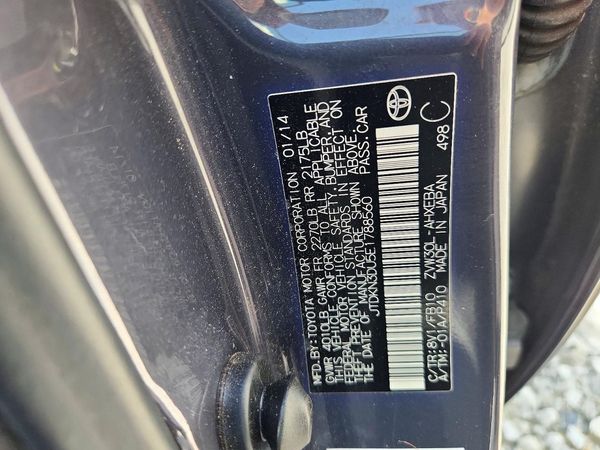 2014 TOYOTA PRIUS