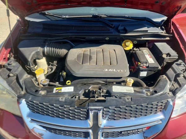 2014 DODGE GRAND CARAVAN SE