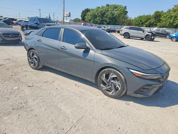 2026 HYUNDAI ELANTRA