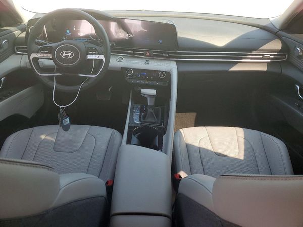 2026 HYUNDAI ELANTRA