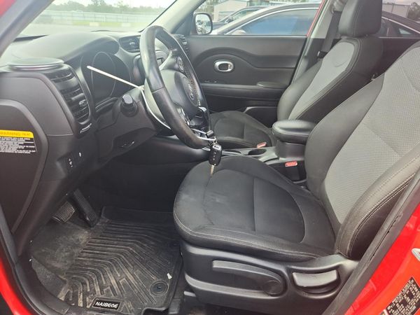 2017 KIA SOUL