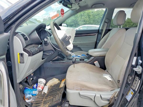 2014 KIA SORENTO