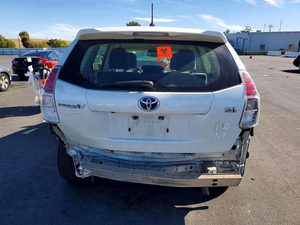 2017 TOYOTA PRIUS