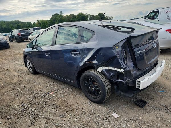 2014 TOYOTA PRIUS
