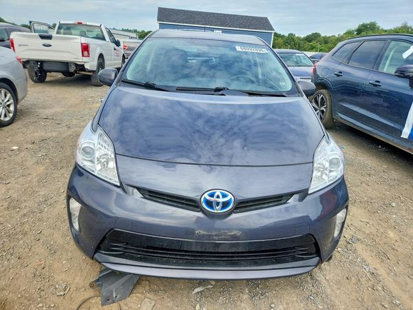 2014 TOYOTA PRIUS