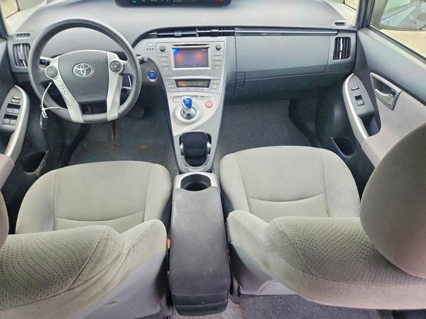 2014 TOYOTA PRIUS
