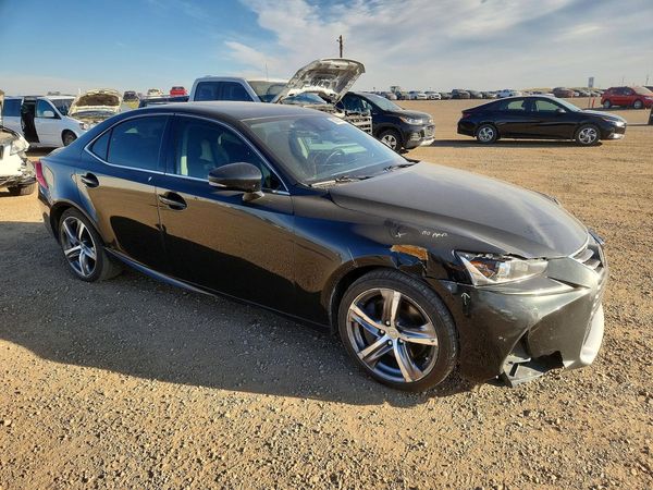 2017 LEXUS IS 350 — Passenger 3/4