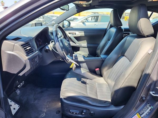 2012 LEXUS CT 200h