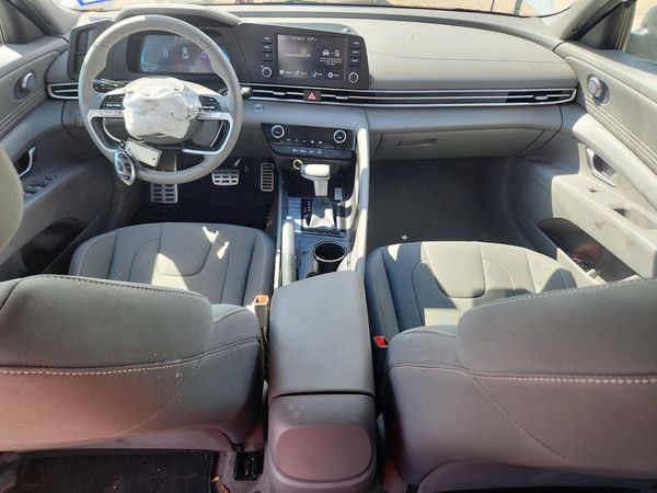 2026 HYUNDAI ELANTRA