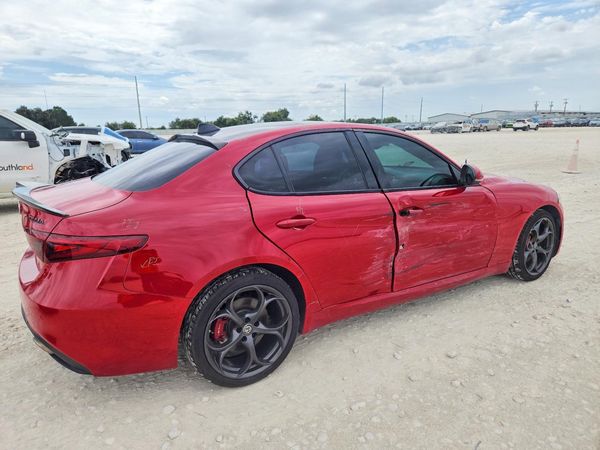 2018 ALFA ROMEO GIULIA