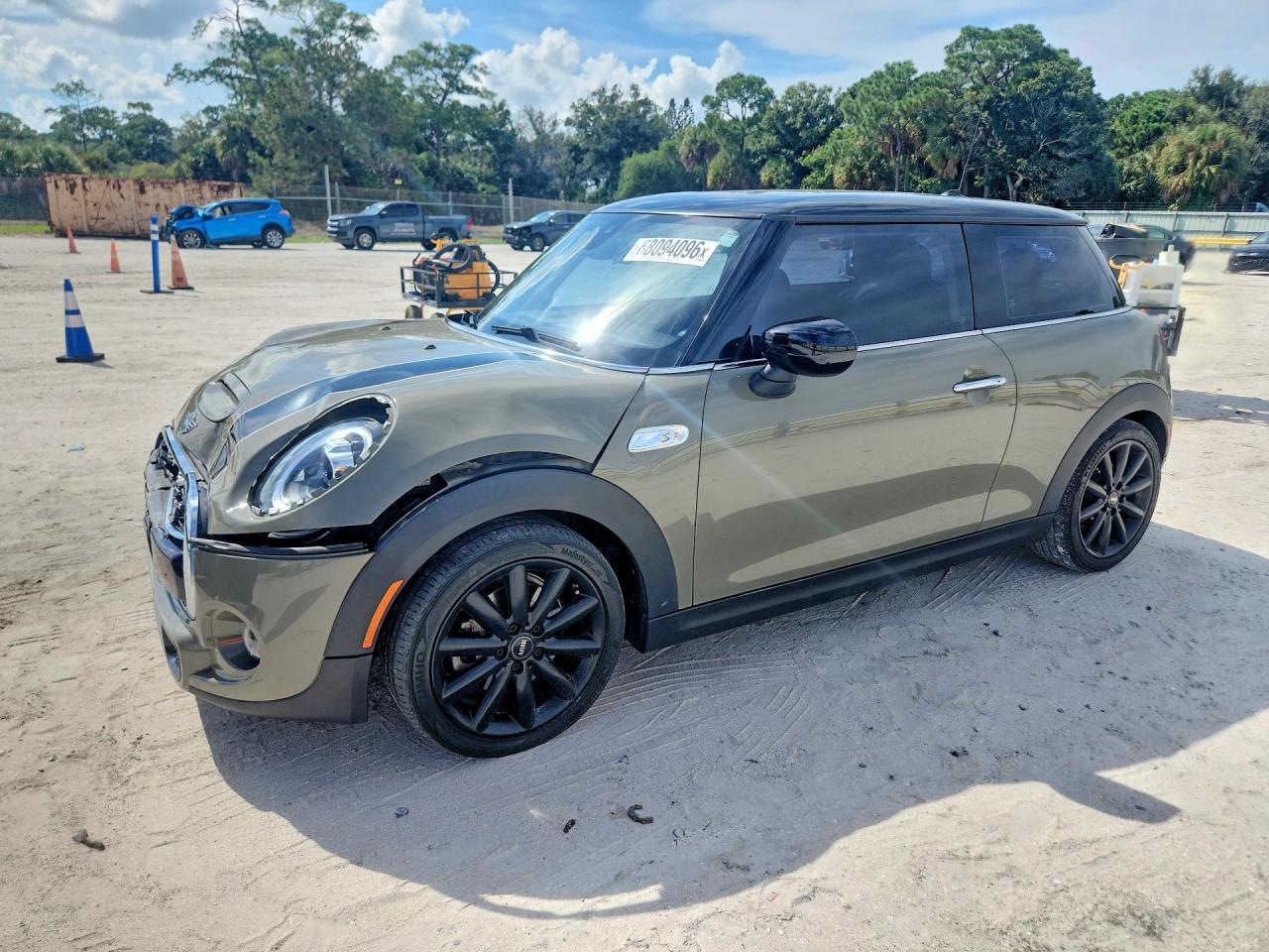 2021 MINI COOPER