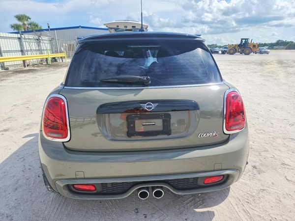 2021 MINI COOPER