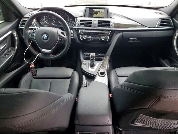2018 BMW 330