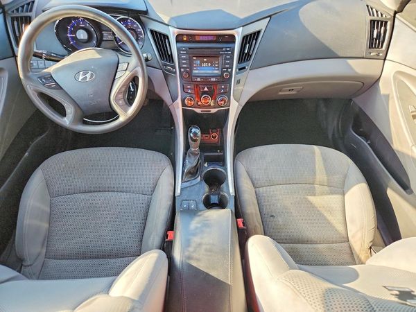 2014 HYUNDAI SONATA GLS/ GLS Popular