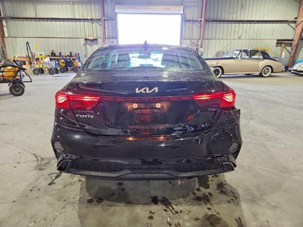 2024 KIA FORTE