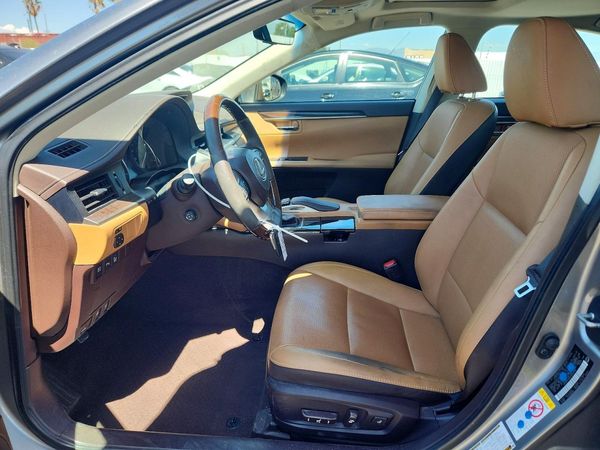 2017 LEXUS ES 350