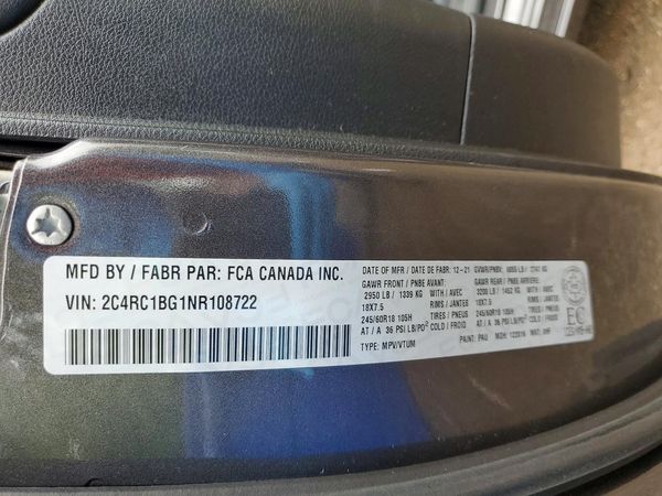 2022 CHRYSLER PACIFICA Touring L — VINS
