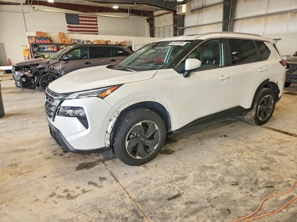 2025 NISSAN ROGUE SV — Front 3/4