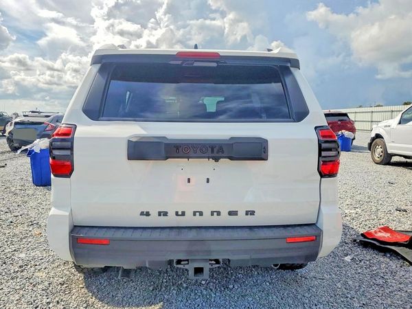 2026 TOYOTA 4RUNNER