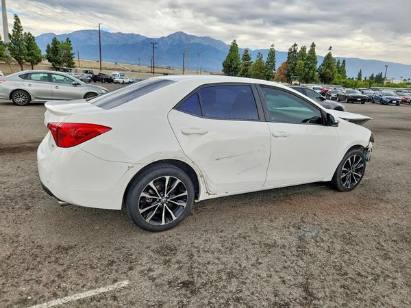 2017 TOYOTA COROLLA