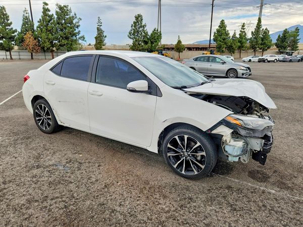 2017 TOYOTA COROLLA