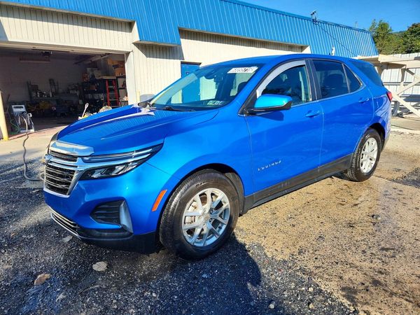2024 CHEVROLET EQUINOX LT (1LT) — Front 3/4