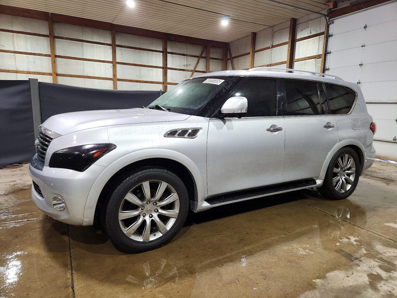 2013 INFINITI QX56 — Front 3/4
