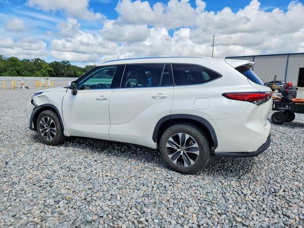 2021 TOYOTA HIGHLANDER