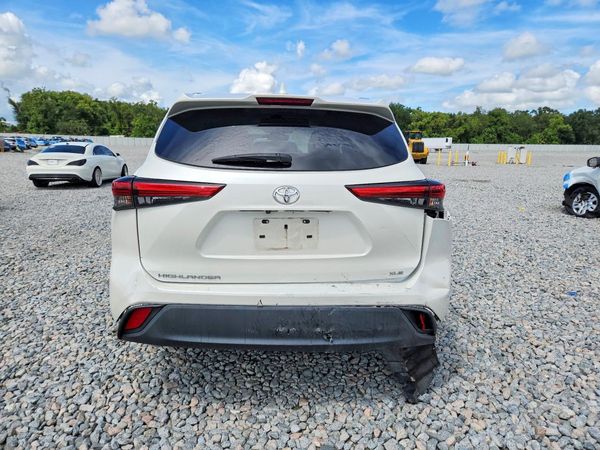 2021 TOYOTA HIGHLANDER