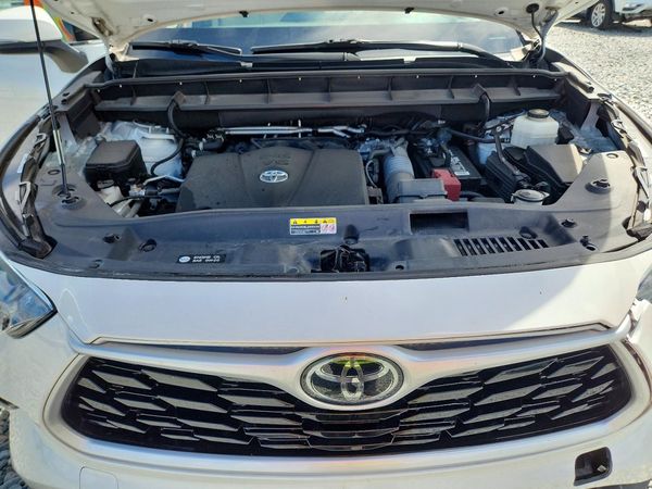 2021 TOYOTA HIGHLANDER