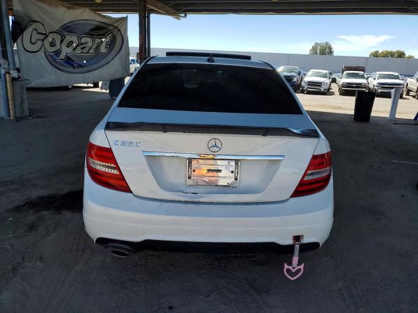 2012 MERCEDES-BENZ C