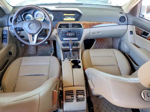 2012 MERCEDES-BENZ C