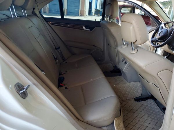 2012 MERCEDES-BENZ C