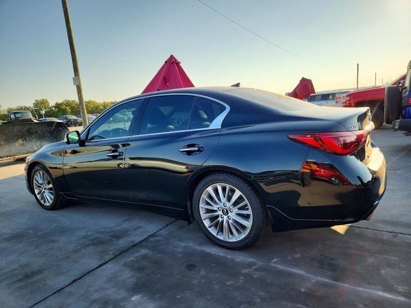 2021 INFINITI Q50