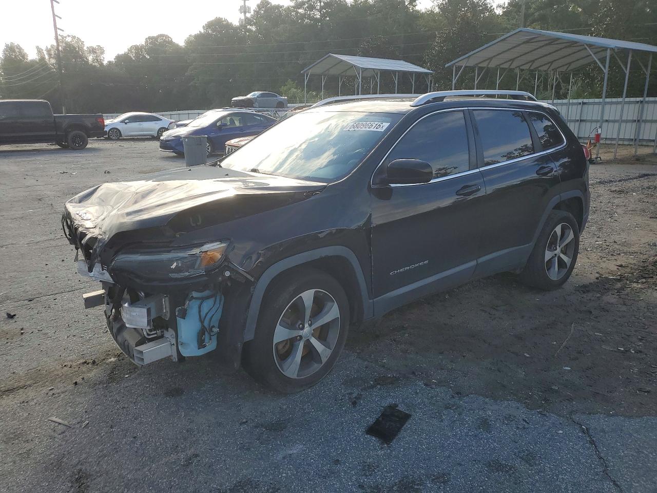 2020 JEEP CHEROKEE Limited — Front 3/4