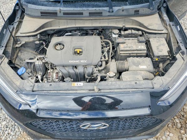 2021 HYUNDAI KONA