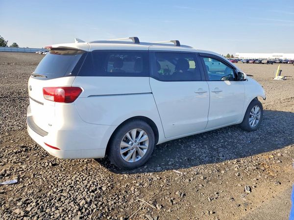 2015 KIA SEDONA GL - Middle-low
