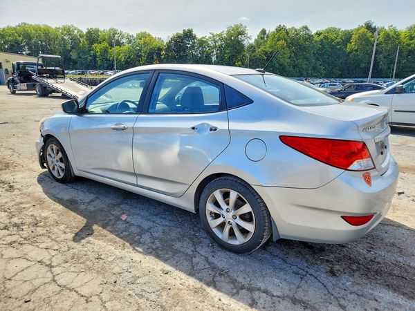 2012 HYUNDAI ACCENT