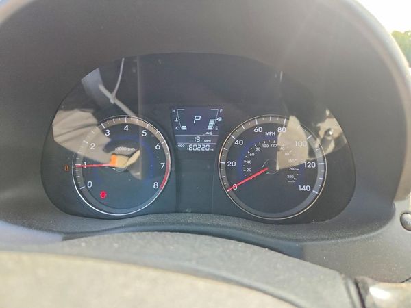 2012 HYUNDAI ACCENT