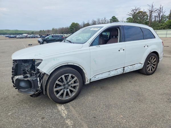 2019 AUDI Q7