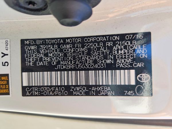 2016 TOYOTA PRIUS One/Two — VINS
