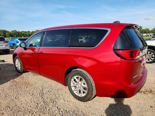 2025 CHRYSLER VOYAGER LX